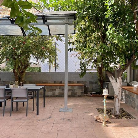 Historic Center Getaway 10'Walk To Acropolis Hill Apartment Athens Exterior photo