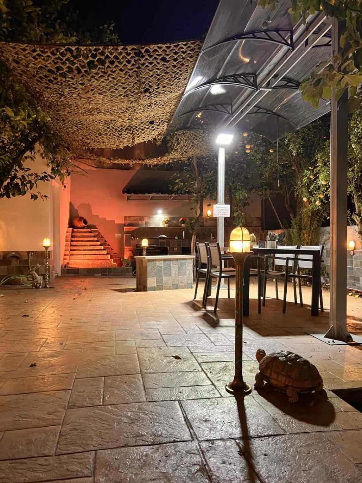 Historic Center Getaway 10'Walk To Acropolis Hill Apartment Athens Exterior photo